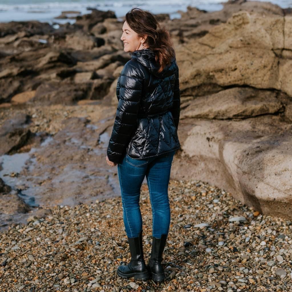 Anita Women's 90/10 Down Quilted Jacket - Black - Image 3
