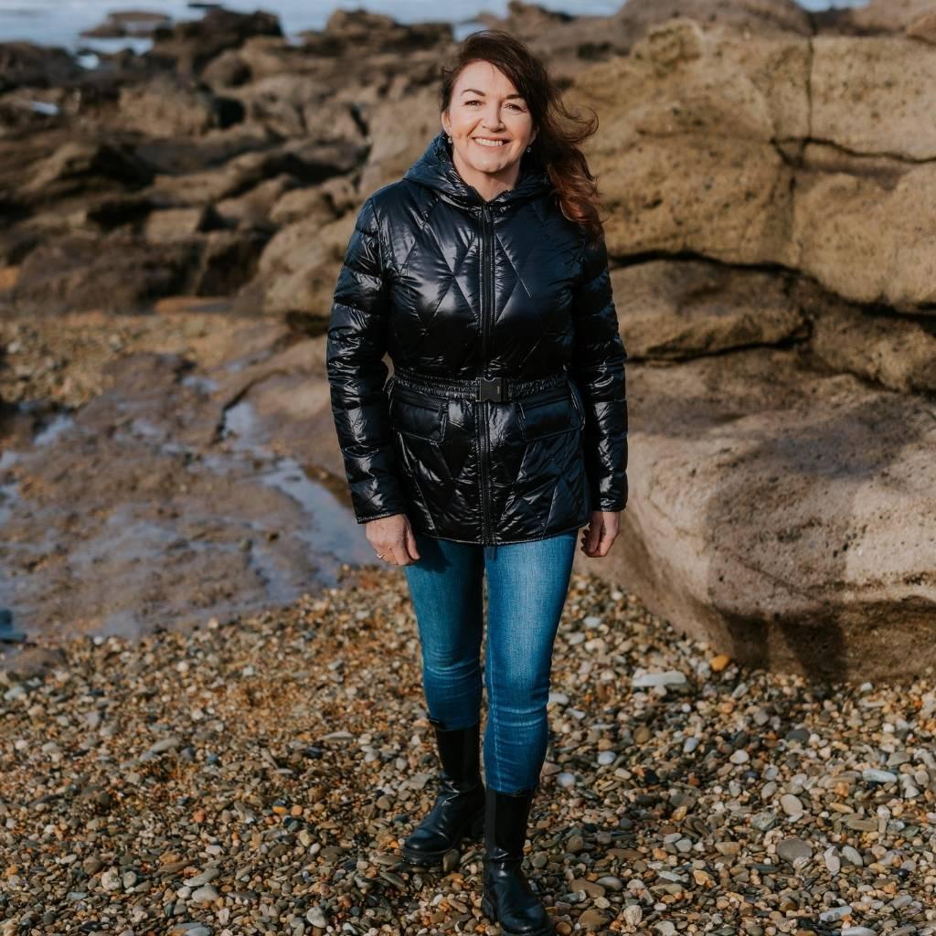 Anita Women's 90/10 Down Quilted Jacket - Black - Image 4