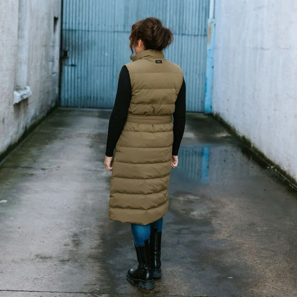 Bella Women's 90/10 Down Maxi Vest - Loden - Image 3