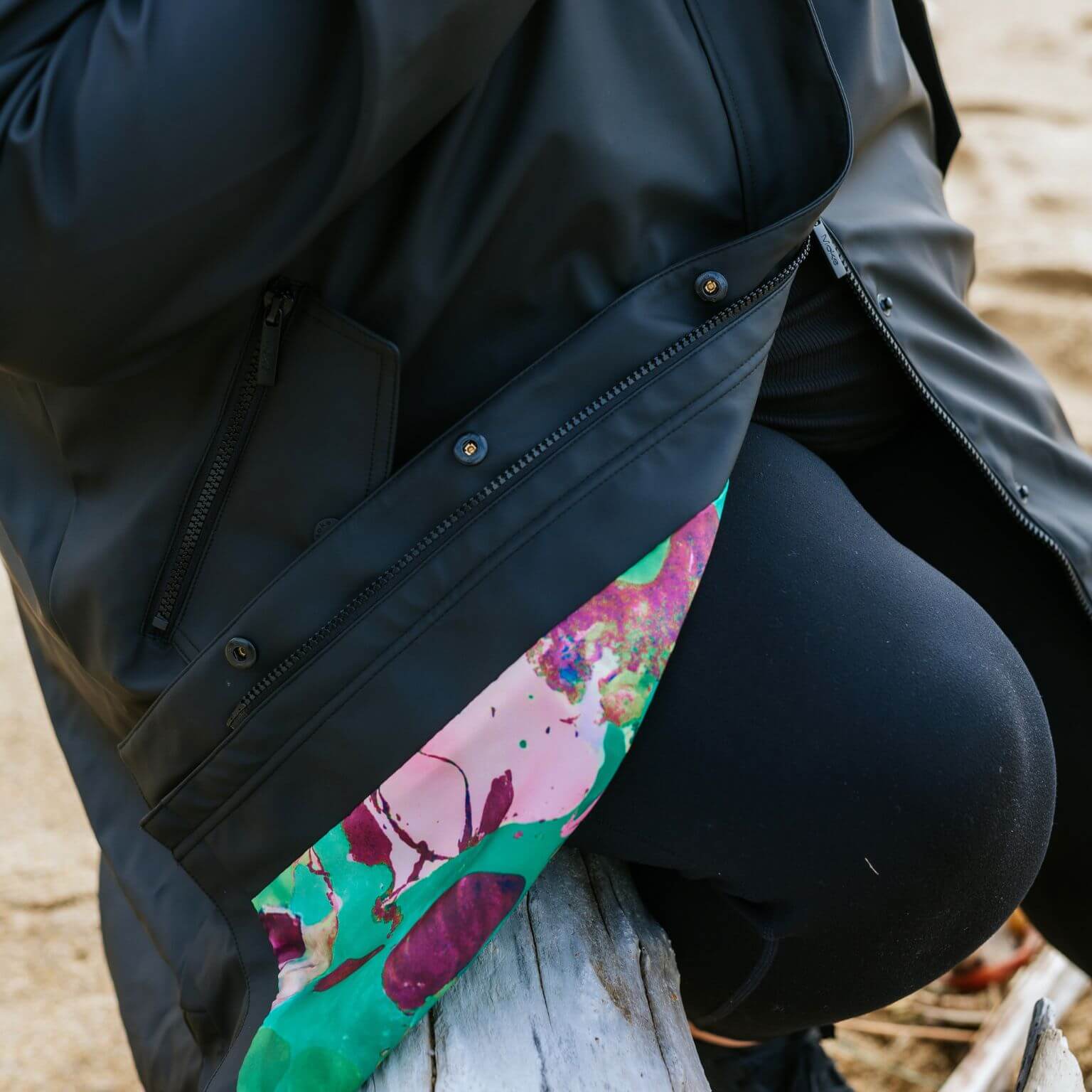 Billie Raincoat - Black/Evie Marble - Image 9