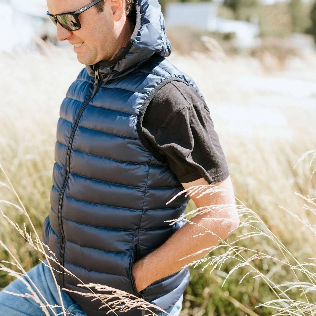 C.J Men's 90/10 Packable Down Vest - Navy - Image 3