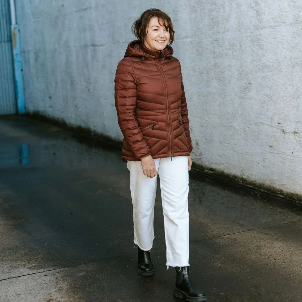 Cushla Women's 90/10 Packable Down Jacket - Cabernet - Image 9