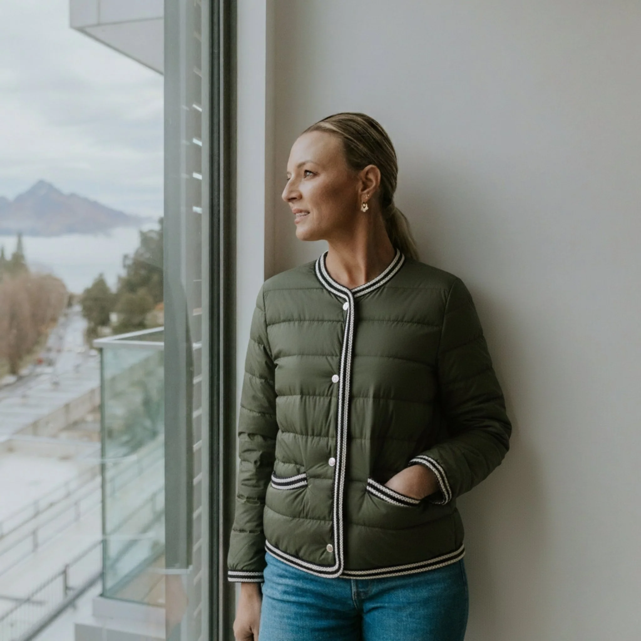 Fern Puffer Down Jacket - Olive Green - Image 9
