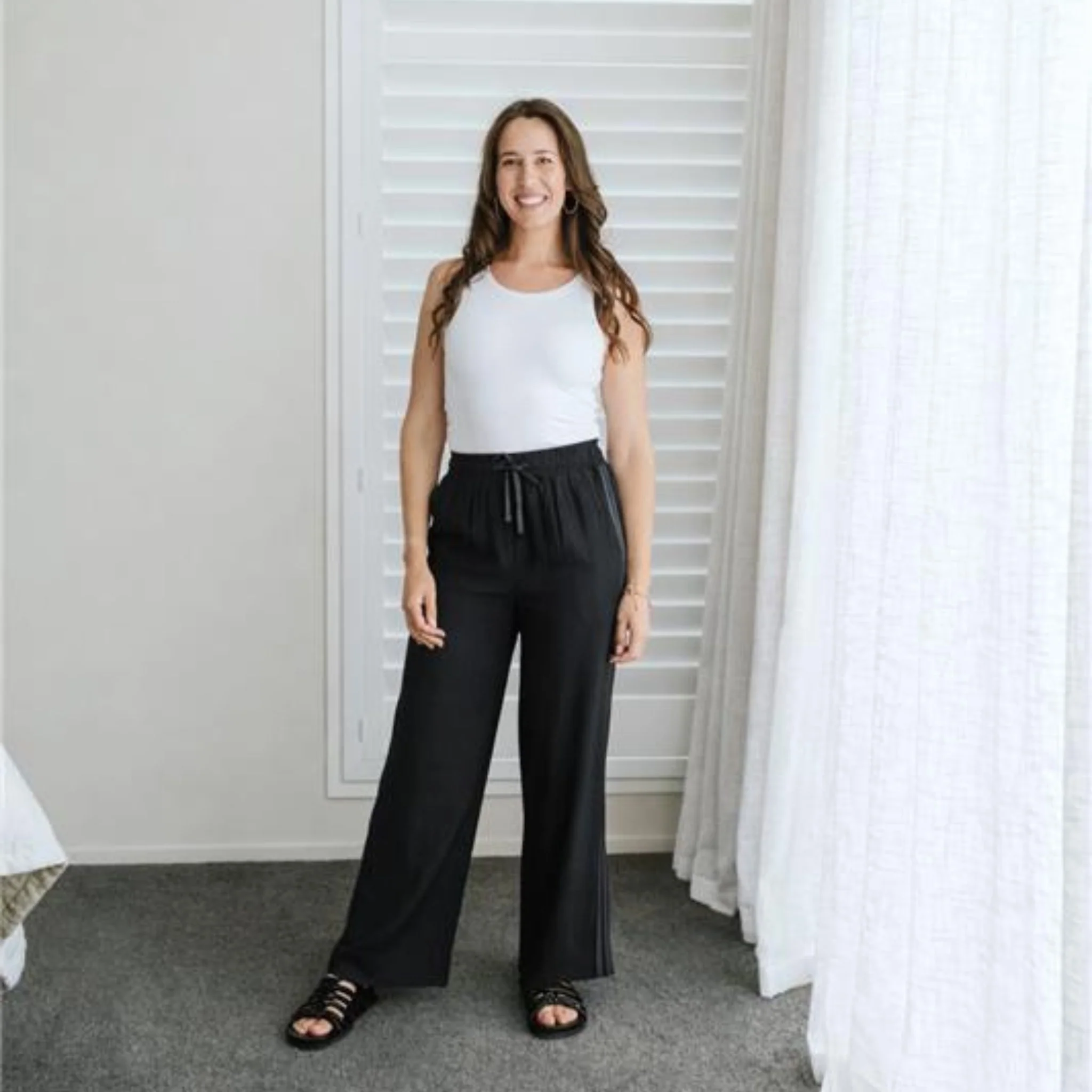 Indiana wide Leg Pant - Black with satin - Image 3