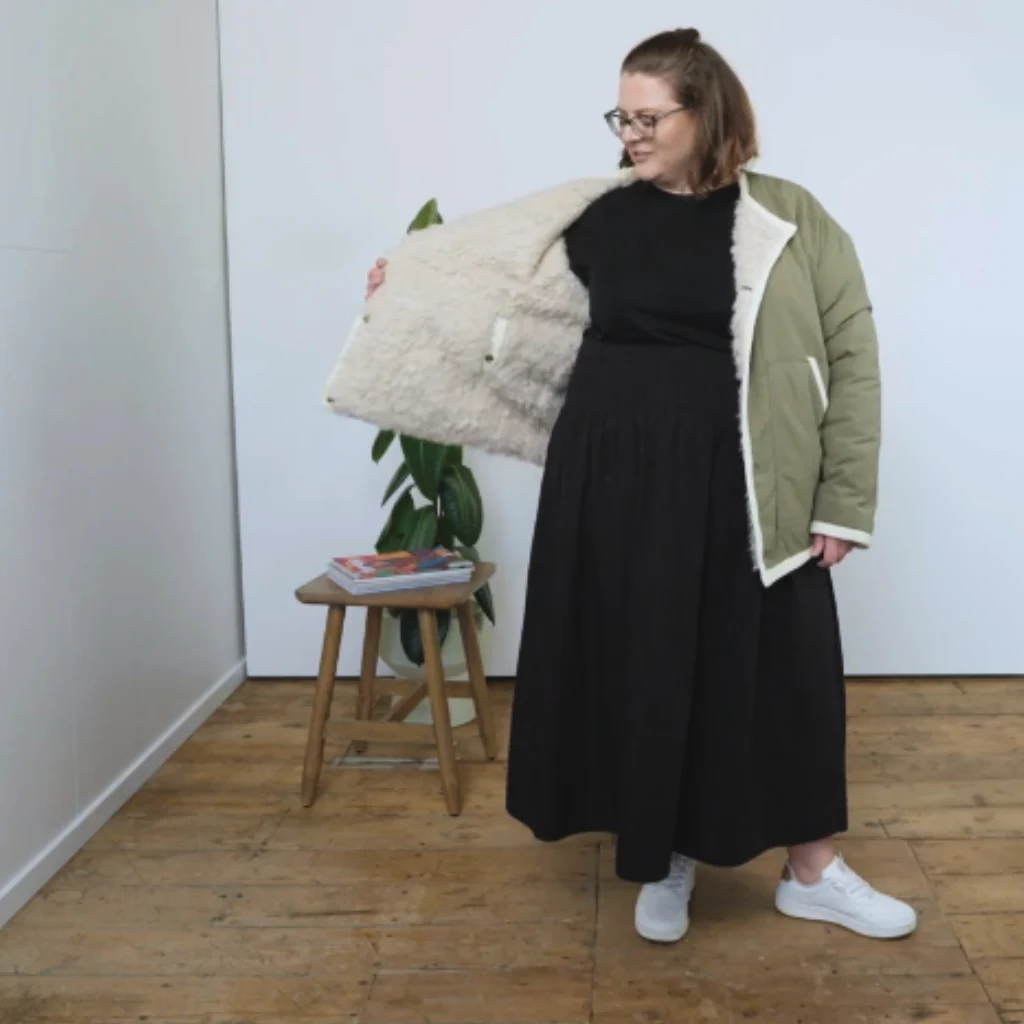 Juniper Reversible Faux Shearling Jacket - Olive Green/Cream - Image 8