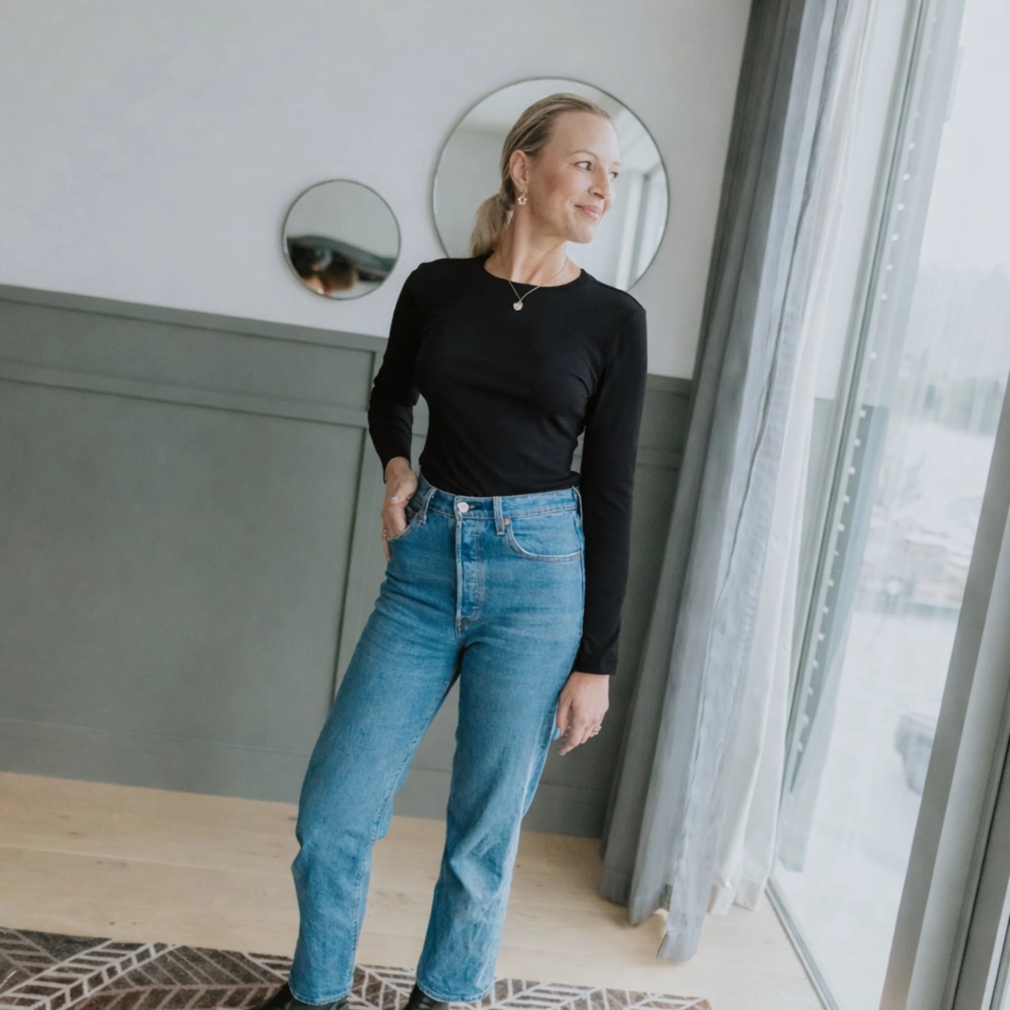 Lina Long Sleeve Ribbed Top - Black - Image 3