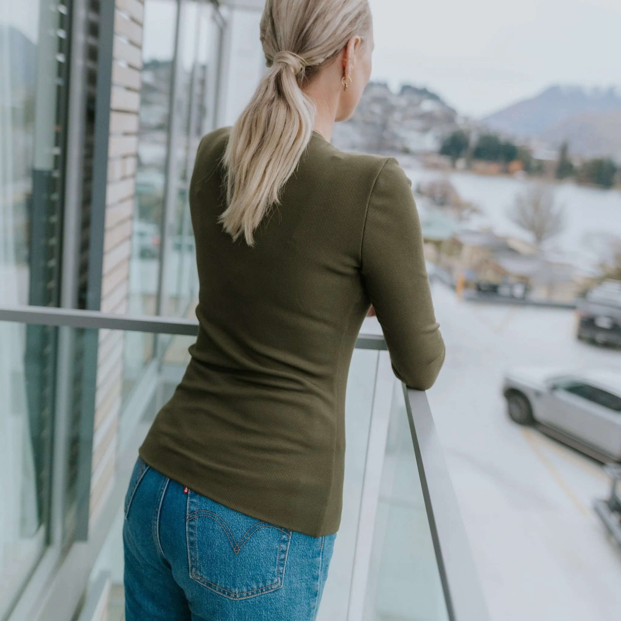 Lina Long Sleeve Ribbed Top - Bonsai - Image 4