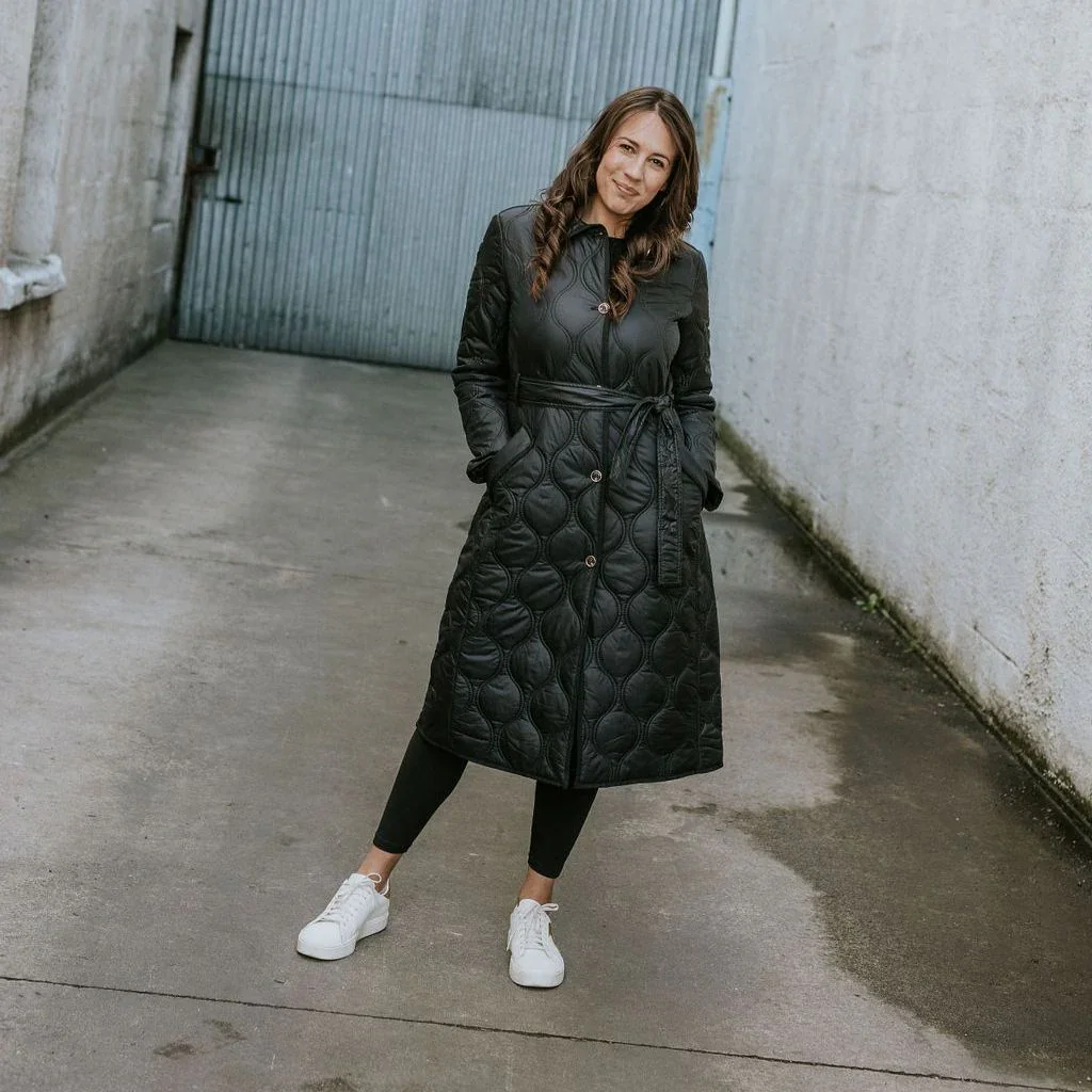 Lissy Women's Quilted Coat - Black - Image 2