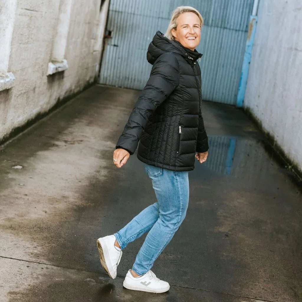 Lynnette Women's 90/10 Packable Down Jacket - Black - Image 10