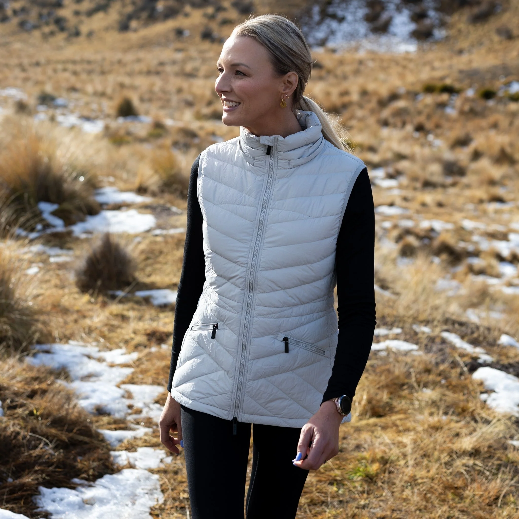 Mary-Claire 90/10 Packable Puffer Vest - Silver - Image 4